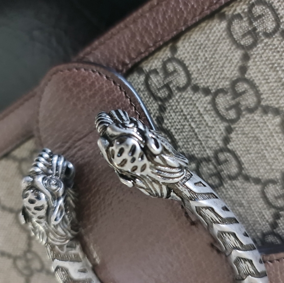 Gucci GG Supreme Dionysus Clutch, Brown Monogram - As New Condition RRP $1899 - Picture 11 of 12